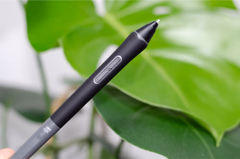 Tani tablet graficzny z ekranem XP Pen