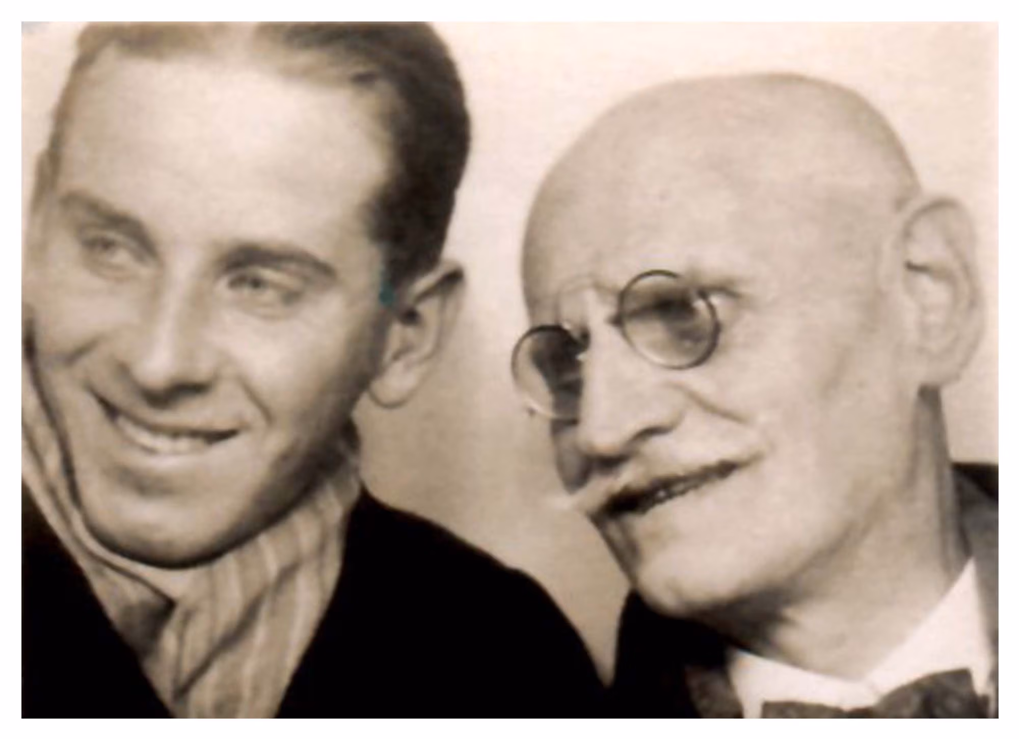 2.	Przodkowie: Teodor Rawicz-Lipiński (dziadek) i Eryk Lipiński (ojciec)