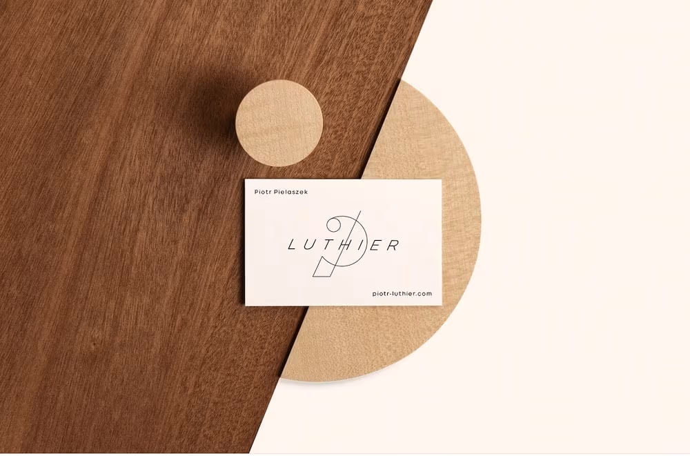 Piotr Pielaszek Luthier, Huge Dayz