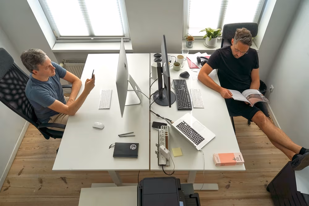 Biurka projektantów - Uniforma Studio