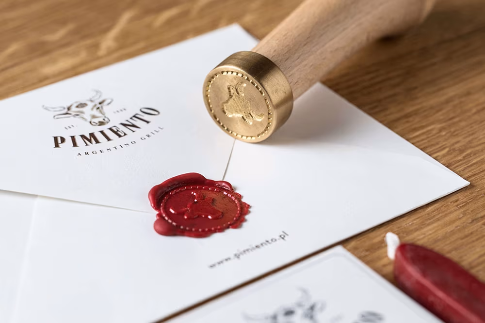 Pimiento Argentino Grill, Blürb Studio