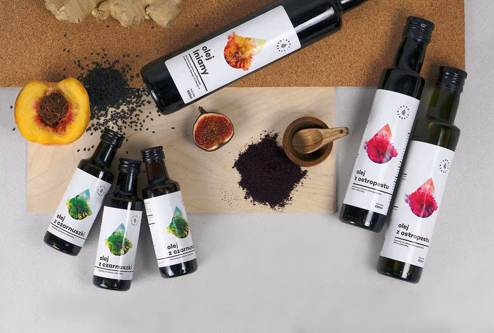 Identyfikacja wizualna Aura Herbals od less. studio