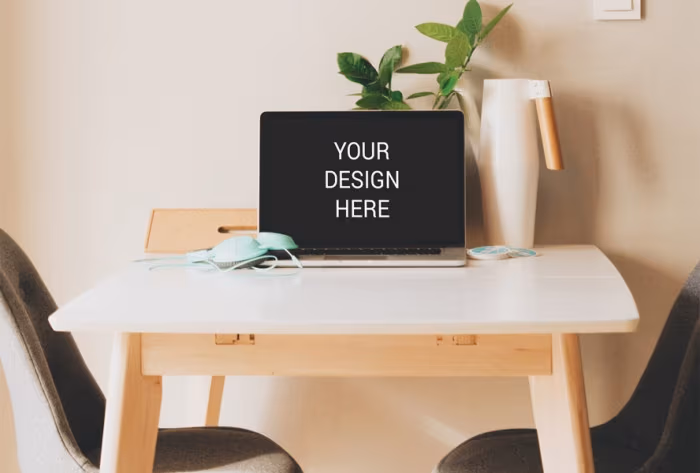 macbook-on-table-mockup-14122016114524