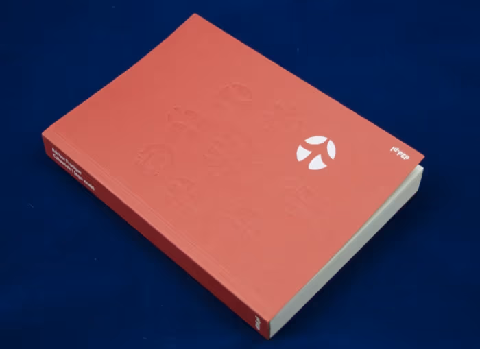 czlowiek-i-jego-znaki-adrian-frutiger-recenzja-06