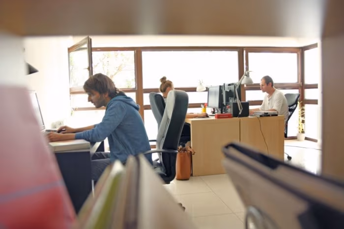 Projektanci Papajastudio podczas pracy w siedzibie agencji